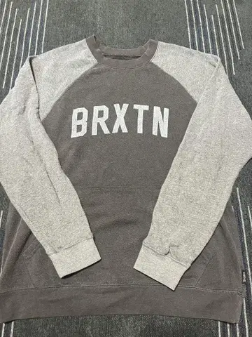 Brixton BRXTN 로고 트레이닝복 S 사이즈