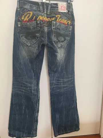Red Pepper Jeans 자수 배기 데님