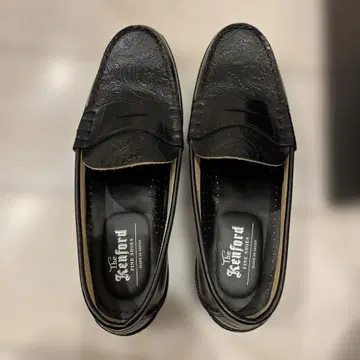 켄포드 블랙&페이즐리