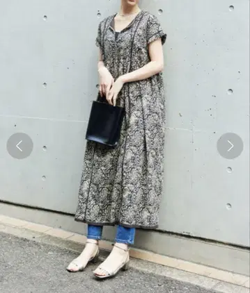 프릭스스토어 인도 페이즐리 프린트 원피스 블랙 M 사이즈