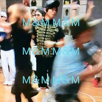G-DRAGON 마이클 잭슨 나폴레옹 티셔츠