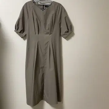 미쉘클랑 michelklein 포멀 원피스 베이지