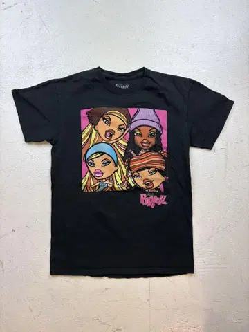 Bratz 캐릭터 반팔 티셔츠 S 사이즈 블랙 브래츠