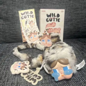 POP MART Wild Cutie Cry Baby 마스코트