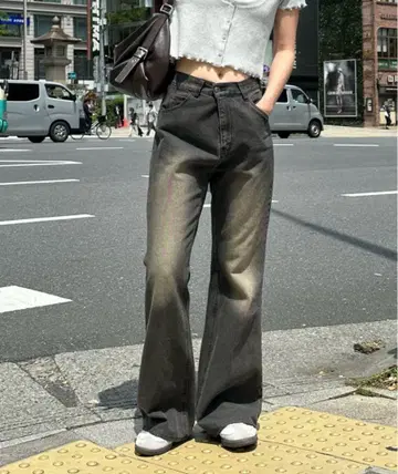 다크 그레이 부츠 컷 데님 하이 웨스트