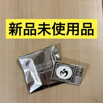 Mrs.GREEN APPLE The White Lounge 핀 배지