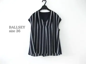 새상품급! 투모로우랜드 BALLSEY 블라우스 36 프렌치 슬리브 넉넉한