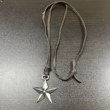 별 모양 펜던트 목걸이