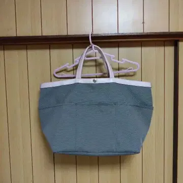 새상품급 탑카피 폴리에스테르 슈링크 가죽 콤비 A4 토트 백 노름