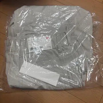 유니클로 U 와이드 핏 베이커 팬츠 73