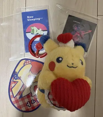 포켓몬 센터 한정판 PIKACHU DINER 피카츄 마스코트 하트