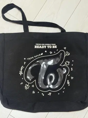 TWICE READY TO BE 이타백 토트백