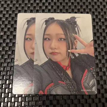 HANA CHIKA 트레이딩 카드