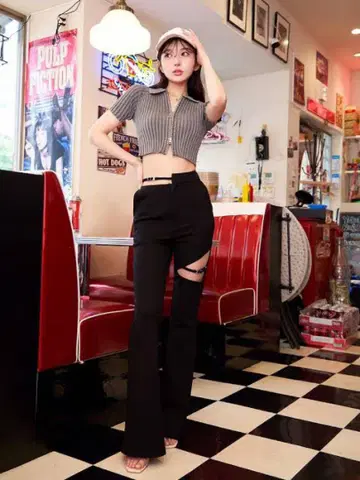다리치 컷 벨트 플레어 팬츠