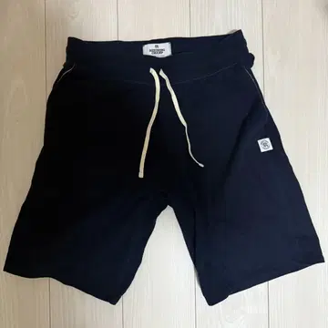 Reigning Champ 네이비 M 사이즈 숏 팬츠