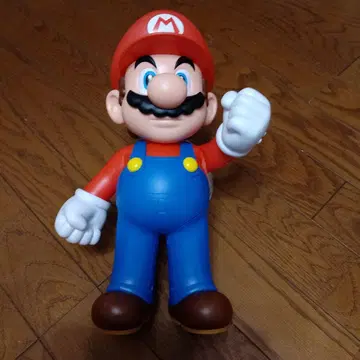 슈퍼 마리오. 빅 액션 피규어 마리오