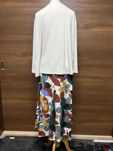 리프 무늬 린넨 혼방 플레어 스커트 두클라쎄 11