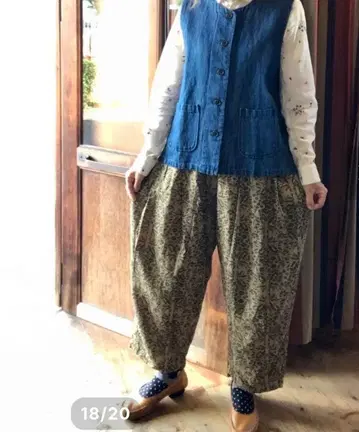 tukuroi 플라워 꽃무늬 넉넉한 팬츠