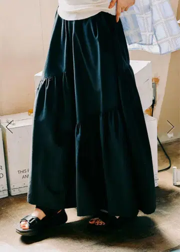 [MODE NORM CORE] 랜덤 개더 샤카 스커트 니코앤드
