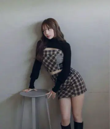 andmary 루나 체크 세트 (블랙 터틀넥만)
