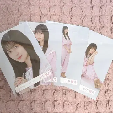 사쿠라자카46 브로마이드 야마시타 시즈키 점프 수트 컴프