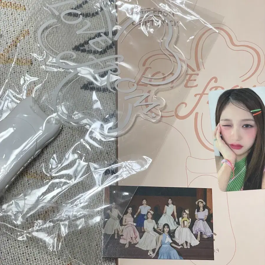 【fromis_9】LOVE FROM韓国公演　ペンライト Tシャツ fromis_9 1st concert “love from” official merchandise haul