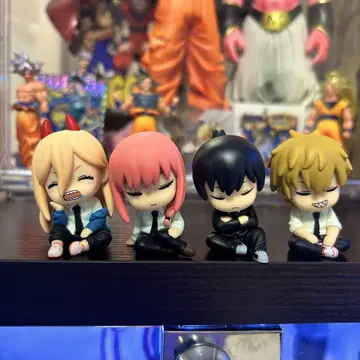 어깨 쿵 Fig 체인소 맨 전 4종 세트