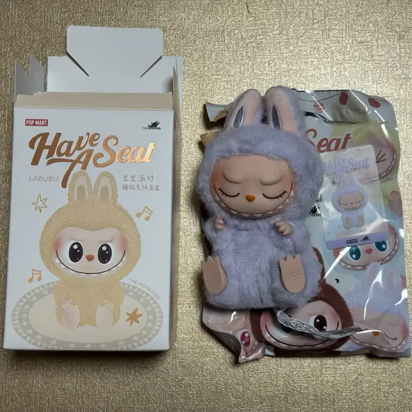 キーホルダー・キーリング LABUBU LET'S PLAY TOGETHER DOLL SERIES BABA KEYRING Labubu Let's Play Together JiJi zizi Keyring on Bunjang