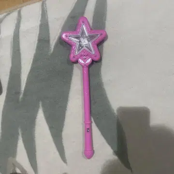 핑크색 별 모양 지팡이