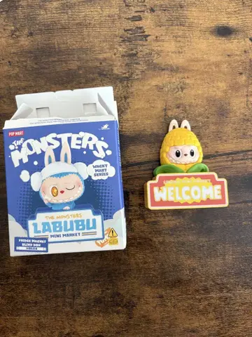 THE MONSTERS Wacky Mart 시리즈 마그넷