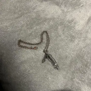 깃털 모티브 목걸이 실버