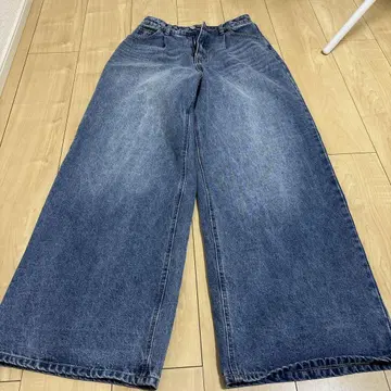 짙은 데님 블루 와이드 레그 데님 팬츠