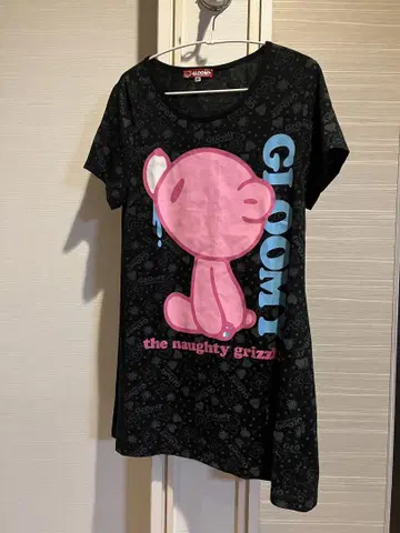 GLOOMY 그루미 티셔츠 M 사이즈