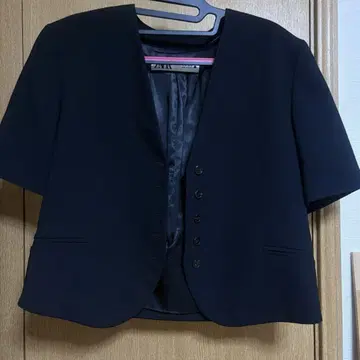 자라 크롭 노카라 블레이저