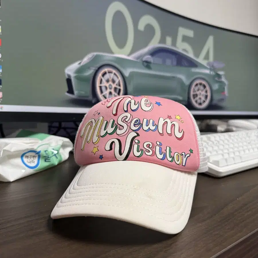 THE MUSEUM VISITOR | 더뮤지엄비지터 The Museum Visitor Hat