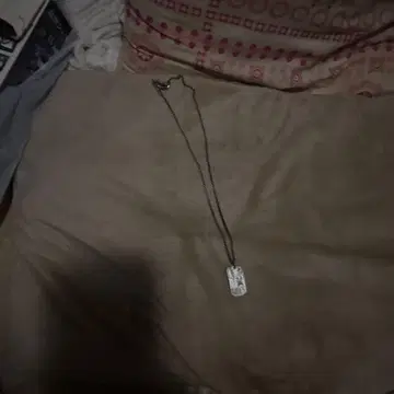 금속제 도그 태그 목걸이