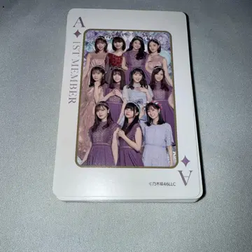 노기자카46 카드놀이 라이브 회장에서 팬클럽 복권 혜택 28장