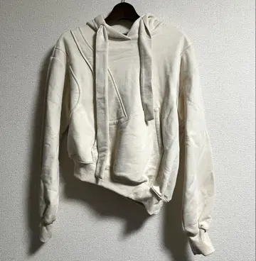 VIAVANDA 비아반다 DISTORTION HOODIE 후드티
