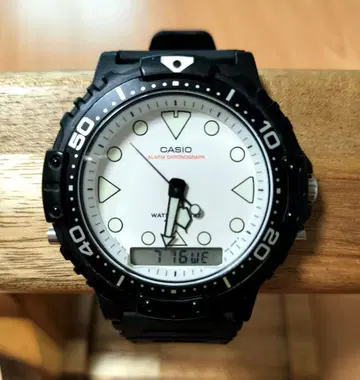 CASIO AQ-110 쿼츠 데지아나 화이트