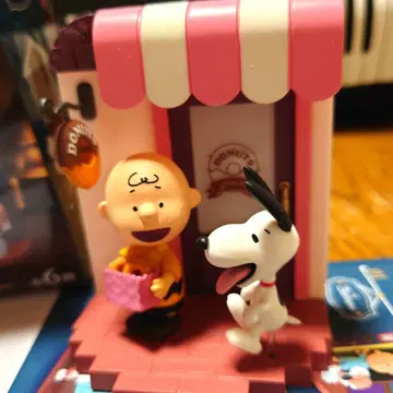 스누피 도어 스토리 피규어 DonutsShop