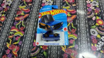 핫휠스 닛산 스카이라인 2000GT-R (LBWK)