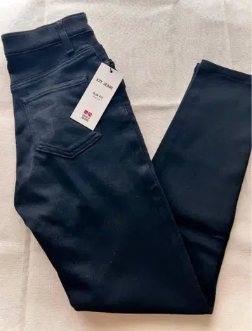 새상품 유니클로 슬림핏 청바지 SLIM FIT EZY JEANS