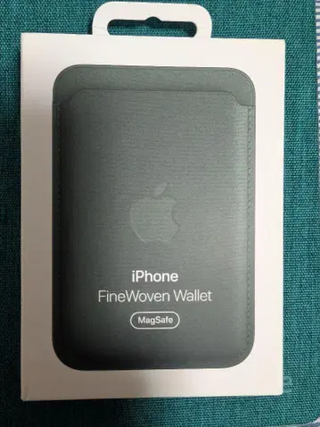 정품 iPhone FineWoven Wallet MagSafe 그린