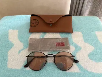 Ray-Ban RB3447 라운드 메탈