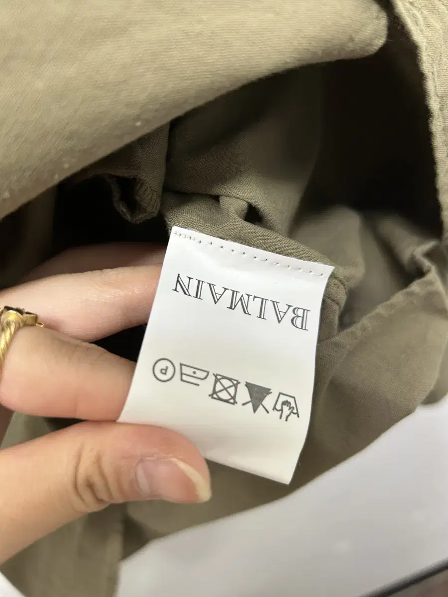 Product Details - 4