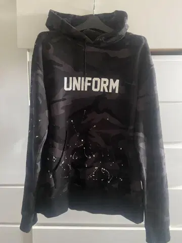 UNIFORM EXPERIMENT 카모플라주 페인트 리핑 후드티