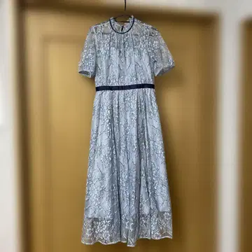 스카이블루 레이스 반팔 맥시 길이 원피스