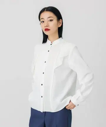 프론트 아지메 플레어 블라우스 화이트
