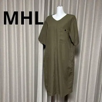 올리브색 반팔 V넥 롱 원피스 사이즈 II