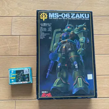 반다이 REALTYPE MS-06 ZAKU 1/100 당시 제품